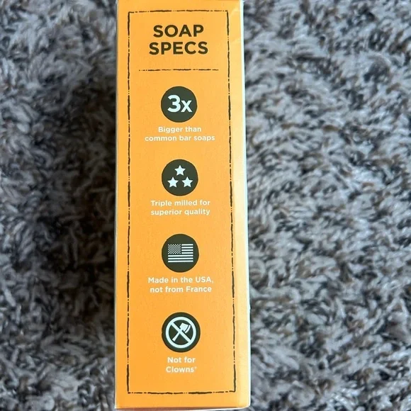 Duke Cannon Supply Co. Big Ass Brick of Bay Rum Soap – Citrus Musk (10 oz) - Picture 2 of 4